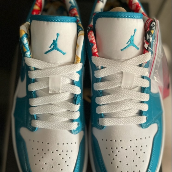 ‼❌SOLD❌Jordan 1 Low SE - Picture 4 of 11